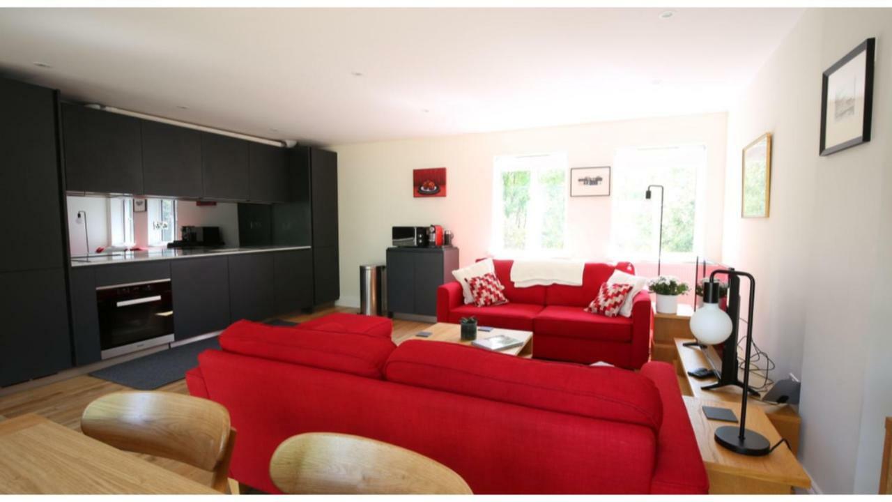 ★ Luxury Oxford Apartment ★ Sleeps 4, Free Parking Eksteriør billede